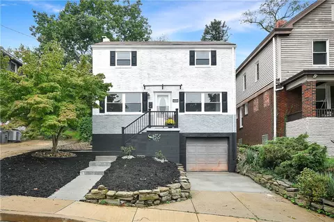 2822 Dwight Ave, Pittsburgh, PA 15216