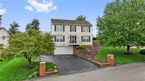 120 Janyce Dr, Greensburg, PA 15601