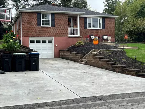 320 Lynette Pl, Pittsburgh, PA 15237