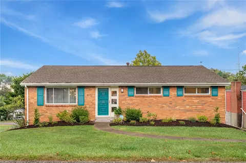 5932 Heberton Dr, Verona, PA 15147