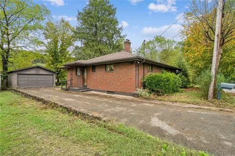 101 Brown St, Waltersburg, PA 15488