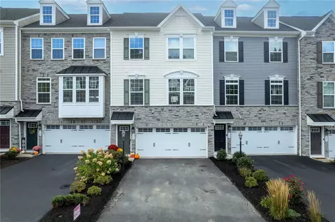 117 Cole Dr, Mckees Rocks, PA 15136