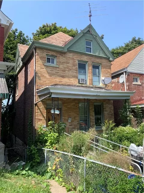 423 Moore Ave, Pittsburgh, PA 15210