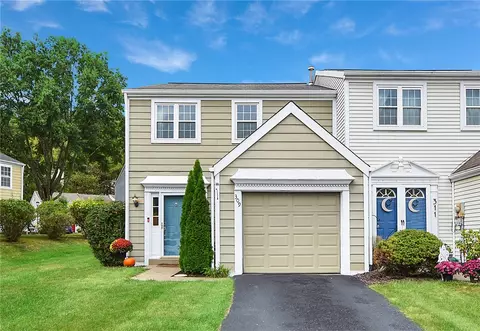 309 Canterbury Ct, Oakmont, PA 15139