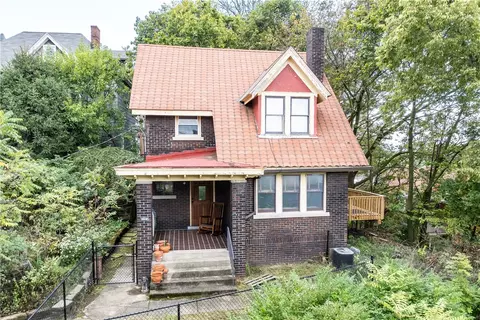 Exterior - 3912 Franklin Rd, Pittsburgh, PA 15214 photo 8 of 11