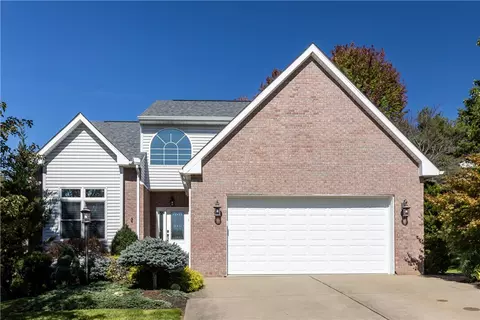 102 Cornerstone Ct, Venetia, PA 15367