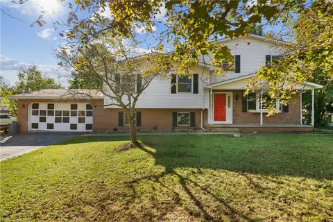 112 Blackwood St, Beaver Falls, PA 15010