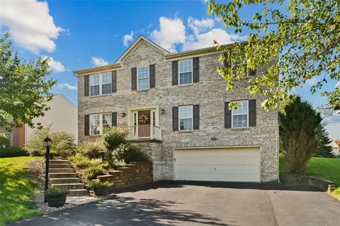 321 Village Dr, Mars, PA 16046