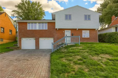 1247 Raven Dr, Pittsburgh, PA 15243
