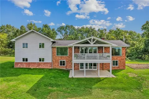 143 Jackson Ave, Trafford, PA 15085