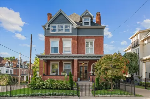 5301 Westminster Pl, Pittsburgh, PA 15232