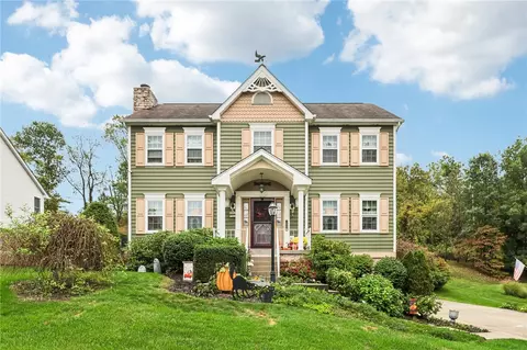 83 Rodgers Dr, Coraopolis, PA 15108