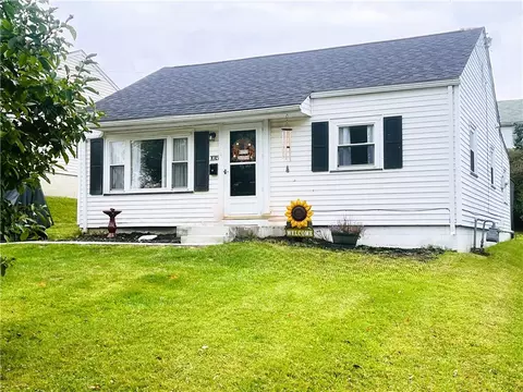 1015 Ryan Ave, New Castle, PA 16101