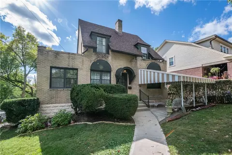 346 Questend Ave, Pittsburgh, PA 15228