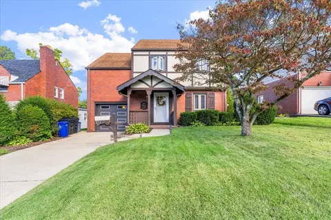 1051 Sarah St, Bridgeville, PA 15017