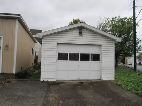 500 Painter St, Everson, PA 15631 photo 6