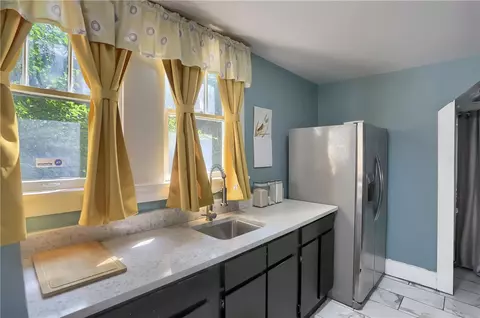 809 6th St, Braddock, PA 15104 photo 23