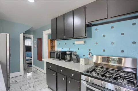 809 6th St, Braddock, PA 15104 photo 22