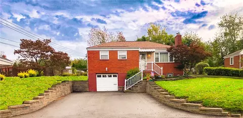 130 Wedgewood Dr, Pittsburgh, PA 15229