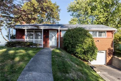 1642 Larsen, Pittsburgh, PA 15243