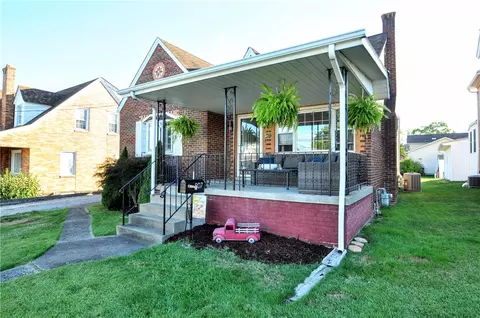 807 1st St, Canonsburg, PA 15317
