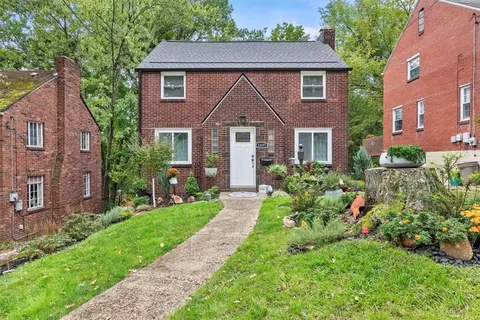 1437 Avon Pl, Pittsburgh, PA 15221