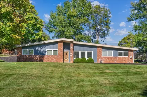 192 E Highland Dr, Canonsburg, PA 15317