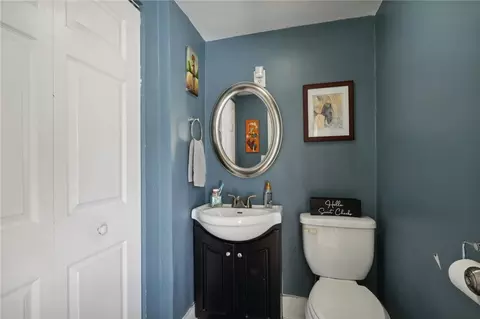 512 10th St, Irwin, PA 15642 photo 11