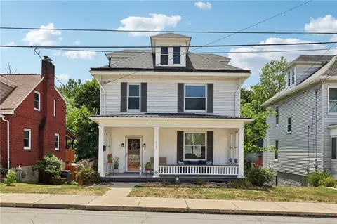 512 10th St, Irwin, PA 15642