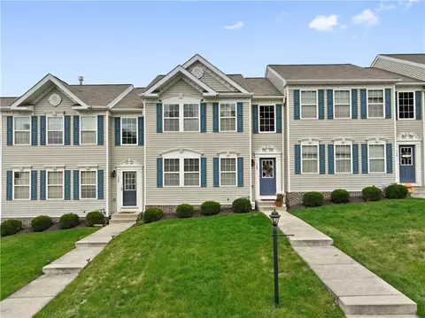 1305 Canterbury Dr, Imperial, PA 15126