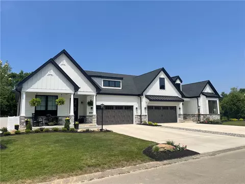1109 Clubhouse Ct, Export, PA 15632