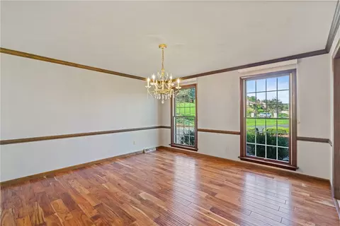 11745 Frieda Dr, Irwin, PA 15642 photo 11