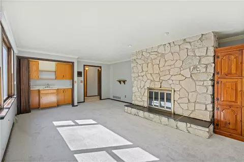 11745 Frieda Dr, Irwin, PA 15642 photo 13