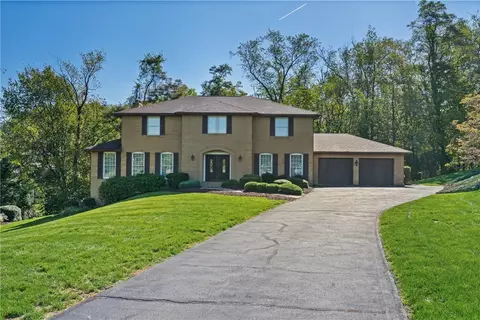 11745 Frieda Dr, Irwin, PA 15642
