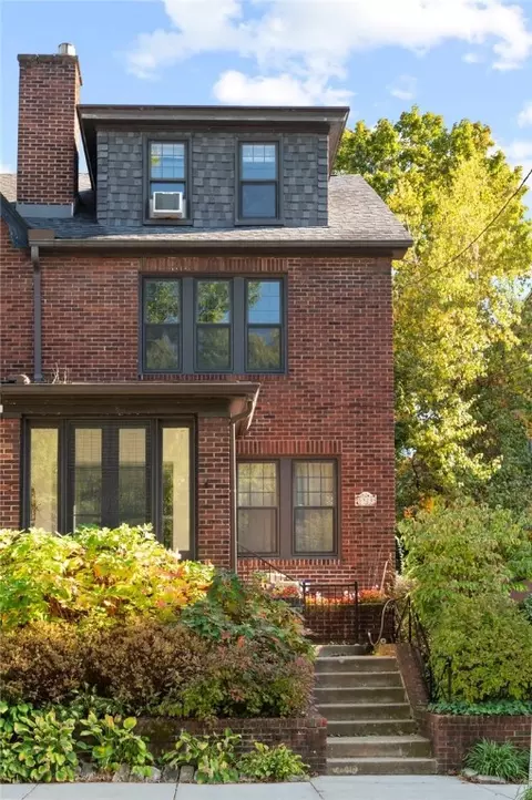 5920 Kentucky Ave, Pittsburgh, PA 15232