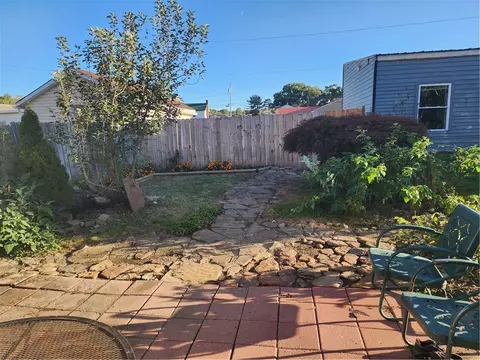 709 N 7th St, Apollo, PA 15613 photo 7