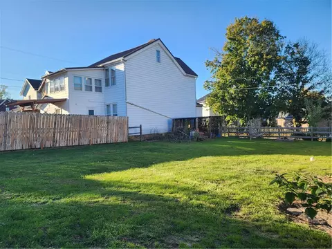 709 N 7th St, Apollo, PA 15613 photo 6