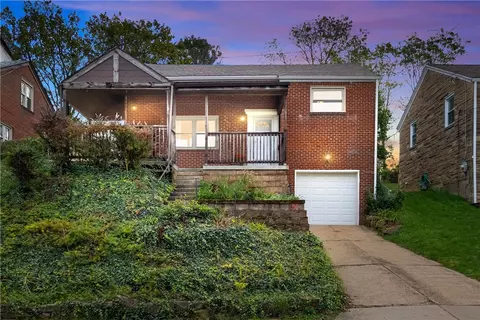 31 Seneca Dr, Pittsburgh, PA 15228