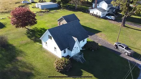 752 Ekastown Rd, Sarver, PA 16055