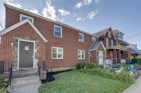 352 W 12th Ave, Homestead, PA 15120