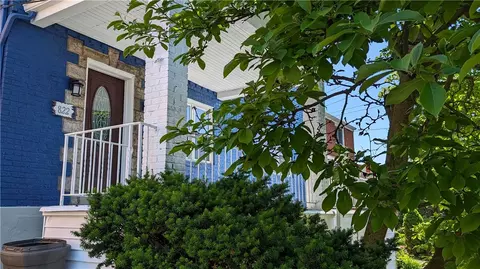 822 Flemington, Pittsburgh, PA 15217