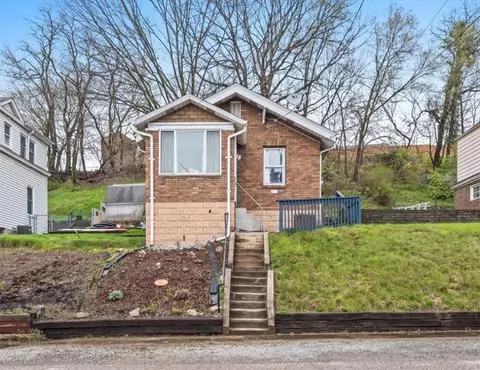 110 Noll Ave, Pittsburgh, PA 15205