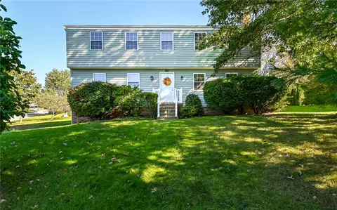 4910 Sioux Ct, Gibsonia, PA 15044