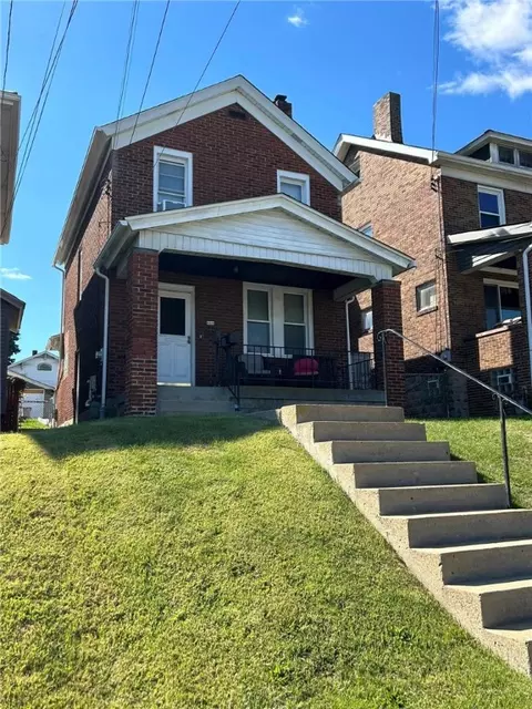 916 Bayridge Ave, Pittsburgh, PA 15226