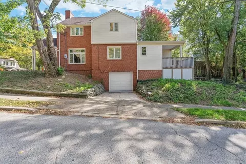 300 Jonquil Pl, Pittsburgh, PA 15228