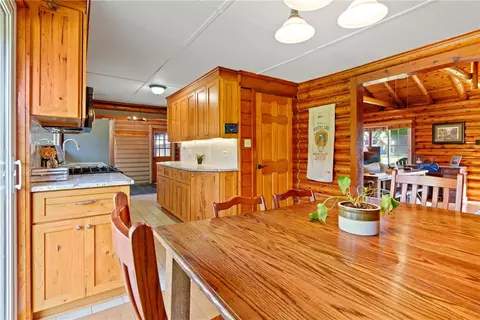 Dining - 121 Jackson St, Harmony, PA 16037 photo 1 of 3