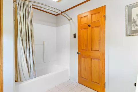 Bath - 121 Jackson St, Harmony, PA 16037 photo 2 of 3