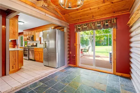 Entry Way - 121 Jackson St, Harmony, PA 16037 photo 1 of 1