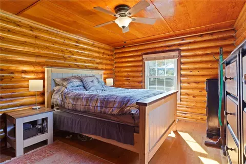 Bedroom - 121 Jackson St, Harmony, PA 16037 photo 2 of 7