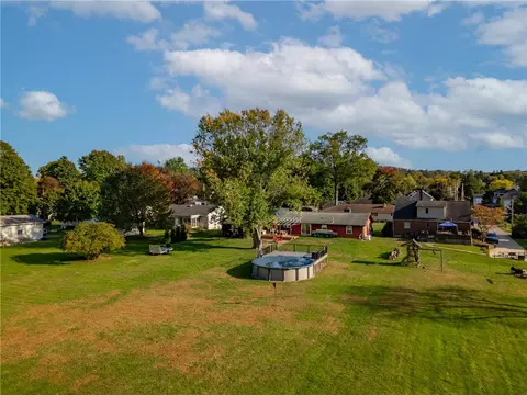 View/Area - 121 Jackson St, Harmony, PA 16037 photo 2 of 8
